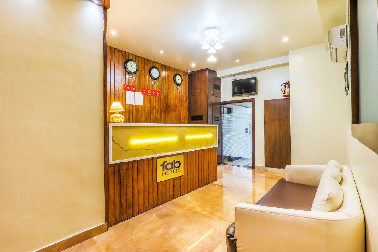 מלון מומביי Fabexpress Liwa International Andheri East מראה חיצוני תמונה
